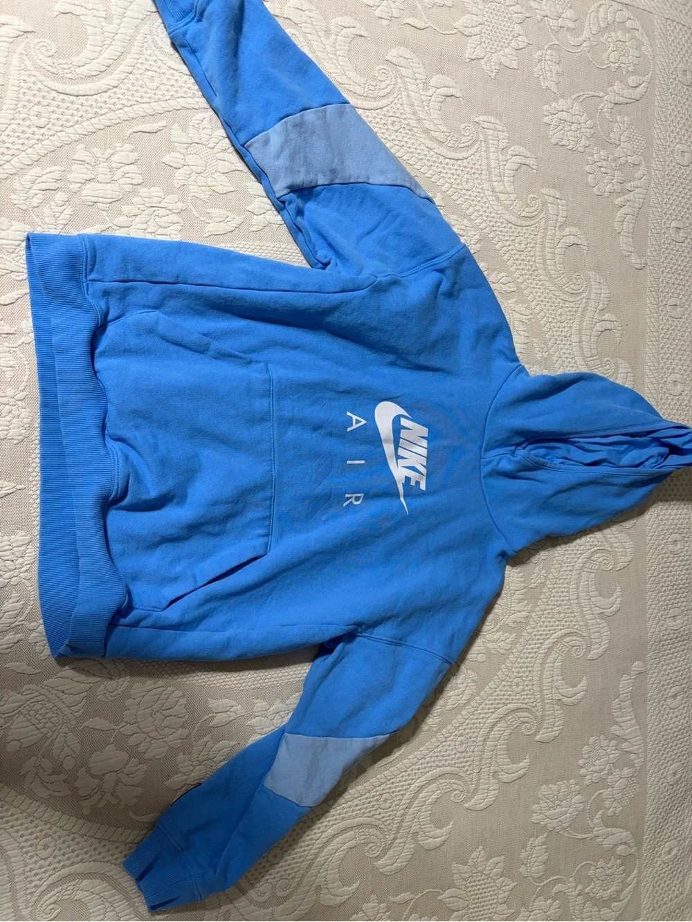 Nike Air Like New Youth XL Kids' Blue Air Pullover Hoodie